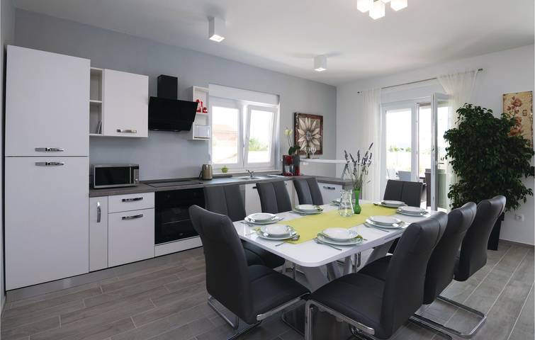 Ferienhaus für 8 Personen, mit Terrasse, mit Haustier in Sukosan - 3