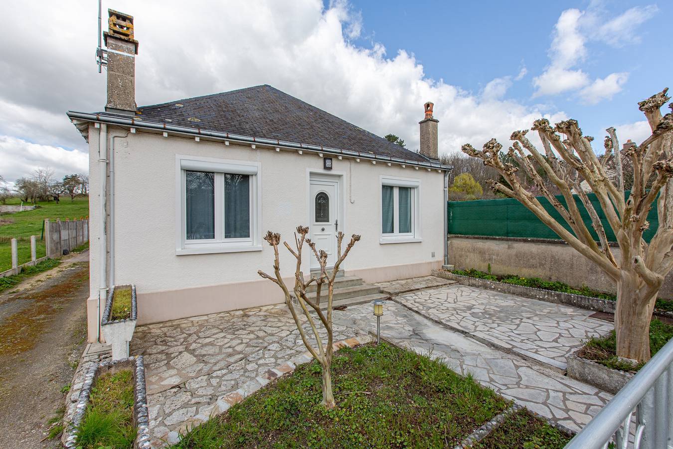 Maison de vacances pour 6 personnes avec terrasse in Région De Romorantin-Lanthenay