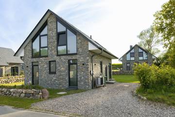 Ferienhaus für 4 Personen, mit Sauna und Garten in Hohenkirchen