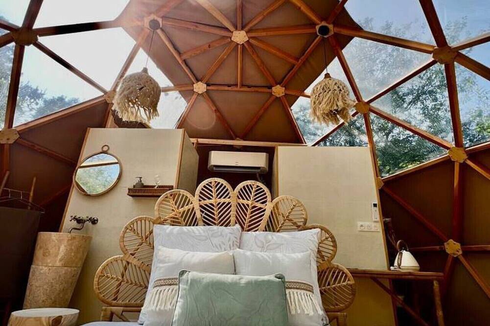 Dome with Jacuzzi 15 min from Disneyland Paris in Nanteuil-lès-Meaux, Seine-et-Marne