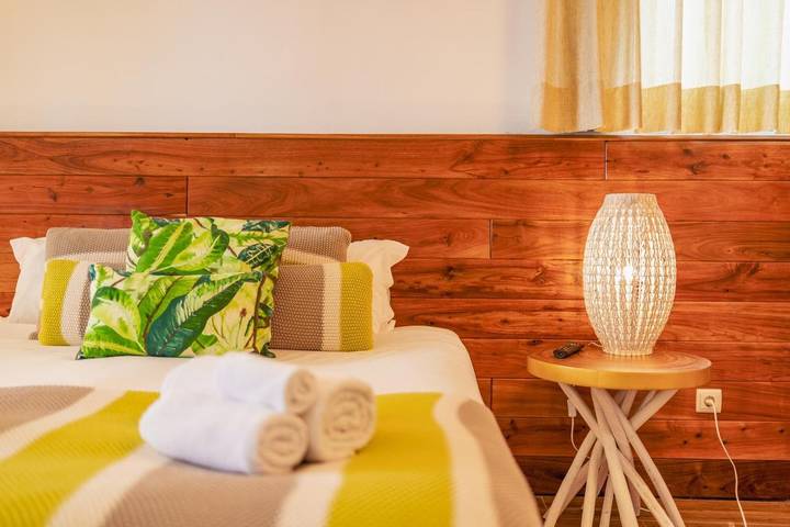 Gîte pour 3 personnes, avec vue ainsi que jardin et vue sur le lac dans São Jorge - 2