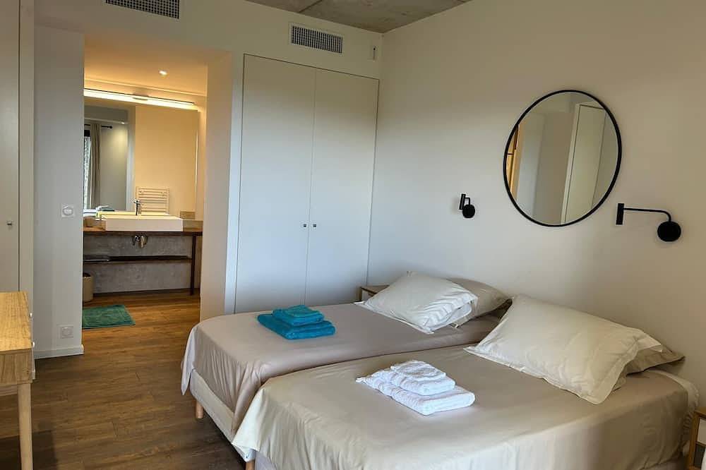 Appartamento intero, Magnifique Appt 6 Couchages, vue Mer, Accès Plage in Sainte-Lucie de Porto-Vecchio, Zonza