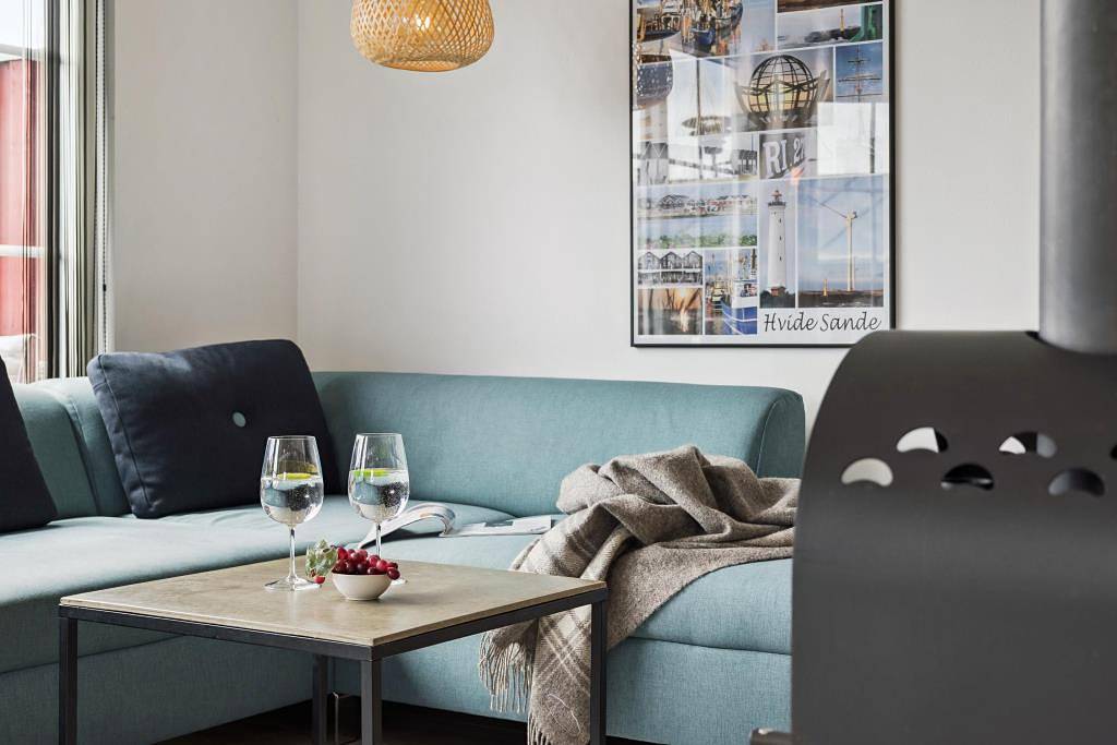 Helles und modernes Ferienhaus nah am Ringkøbing Fjord in Nørre Lyngvig, Hvide Sande