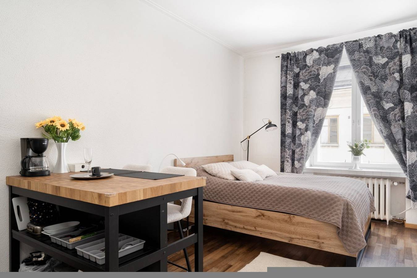 Ganze Wohnung, Prime Location City Center Studio - Free Wi-Fi in Helsinki, Uusimaa