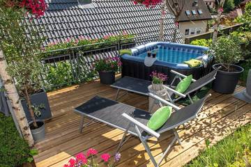 Hütte für 3 Personen, mit Garten und Pool sowie Whirlpool und Sauna, mit Haustier im Nordschwarzwald