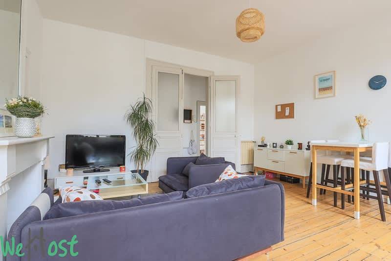 Appartement entier, Appartement de vacances pour 4 personnes avec balcon/terrasse in Arras, Région d'Arras