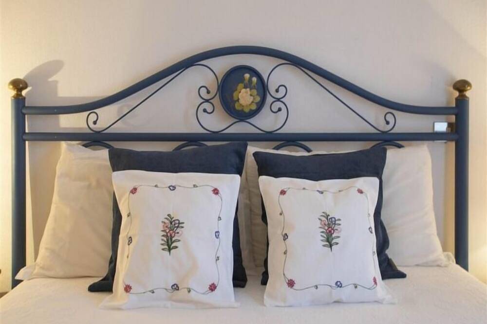 Appartamento intero, Pedra Rujia by Interhome in La Marinedda, Trinità d'Agultu e Vignola