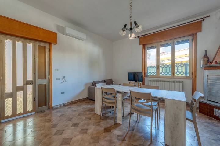 Ferienwohnung für 10 Personen, mit Garten in Torre Lapillo - 3