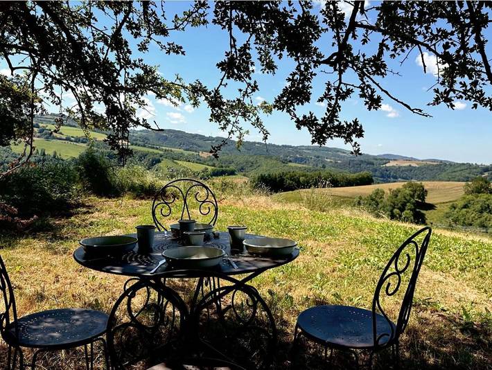 Tente pour 4 personnes, avec jardin et piscine ainsi que vue et vue sur le lac dans le Tarn - 4