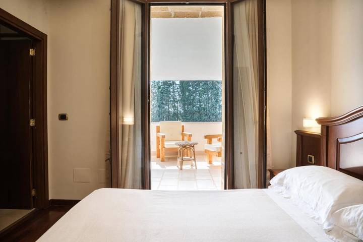 Hôtel pour 3 personnes, avec jardin ainsi que vue et piscine à Mesagne - 3