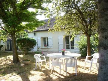 Gîte pour 6 personnes, avec jardin dans Île de France