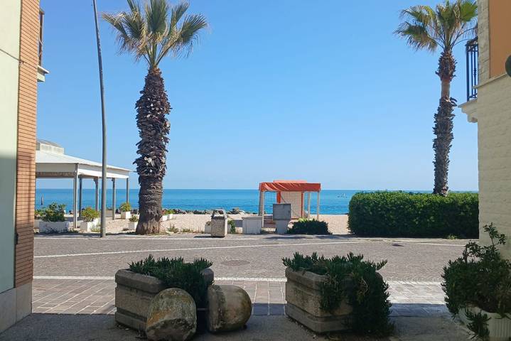 Appartamento intero, P085 – Porto Recanati, nuovissimo bilocale a 30mt dal mare in Porto Recanati, Costa Adriatica Marche