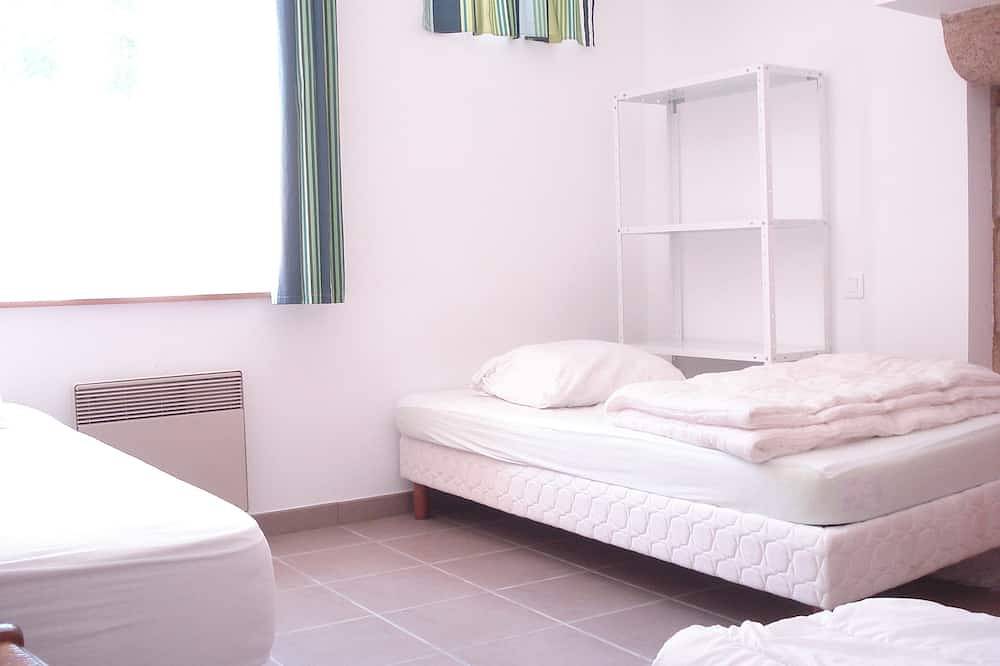 Apartamento entero, Lezardrieux appart. 4/5 personas mar + jardin in Lézardrieux, Costa de granito rosa