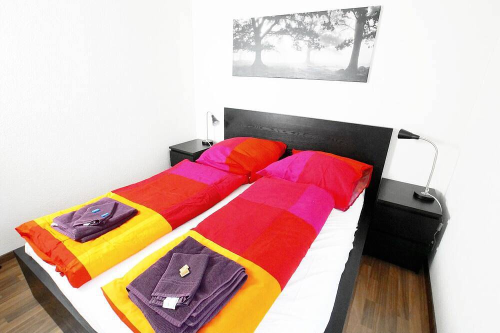 Entire apartment, Zh Blueberry - Oerlikon Hitrental Apartment in Zurich, Zurich district