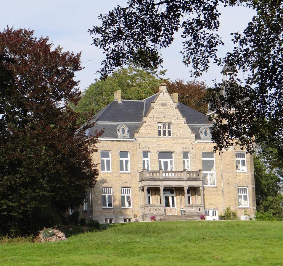 B&B Le Manoir de la Douve in Loker, Heuvelland