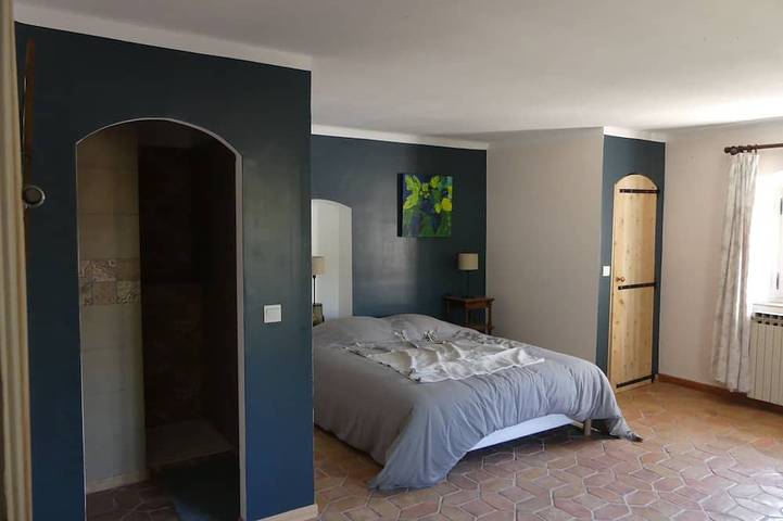 Location de vacances pour 2 personnes, avec jardin à Solliès-Pont - 2