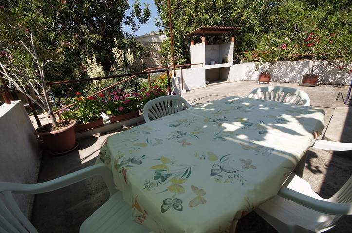 Ferienhaus für 2 Personen, mit Terrasse auf Vis - 4