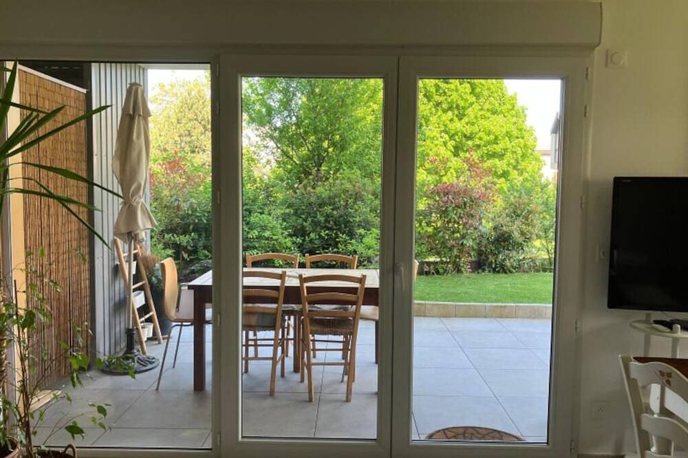 Appartement entier, Appartement 2 ch,  jardin privatif 100 m2, Cruseilles entre Annecy et Genève in Cruseilles, Région de Saint-Julien-en-Genevois