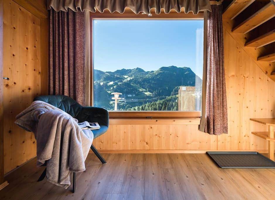 Gemütliche Berghütte in den Alpen in Sonnenalpe Naßfeld, Hermagor-Pressegger See