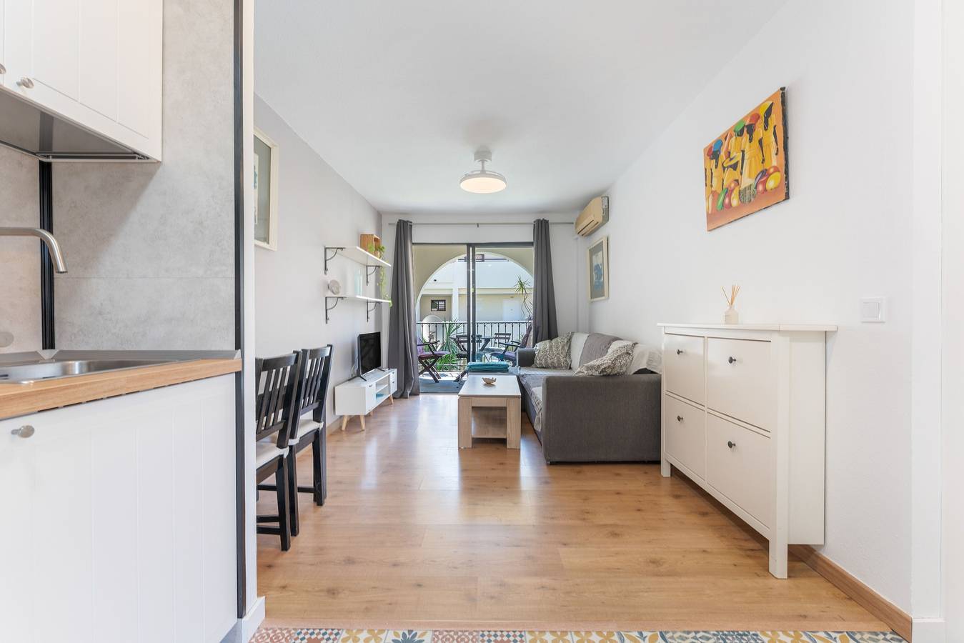Ganze Wohnung, Sun & Beach Apartment in Torremolinos – nur 150 m vom Strand entfernt in Playa Los Álamos, Torremolinos