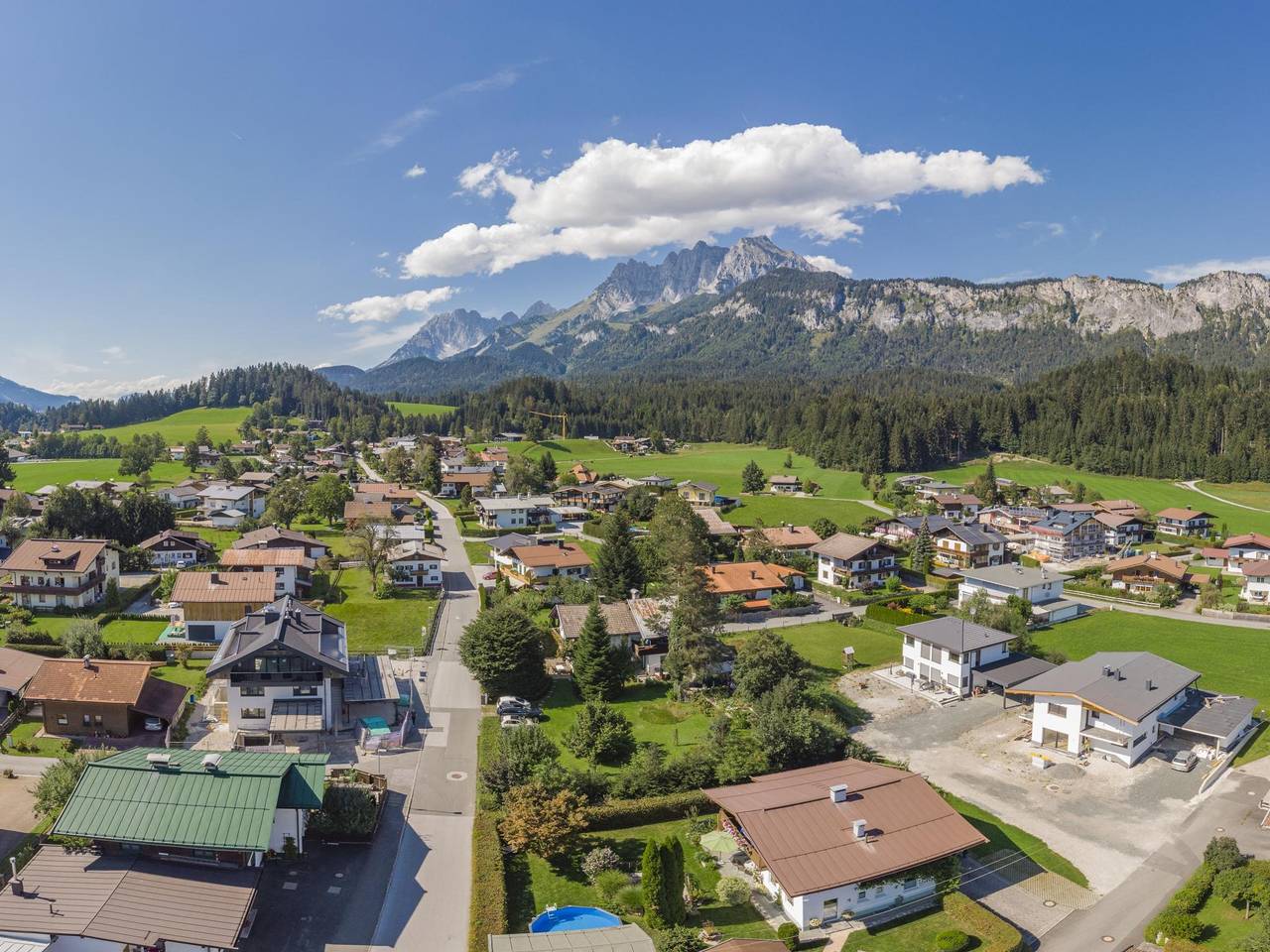 Rustig gelegen vakantiewoning met een tuin in St. Johann in Tirol, Kaisergebirge