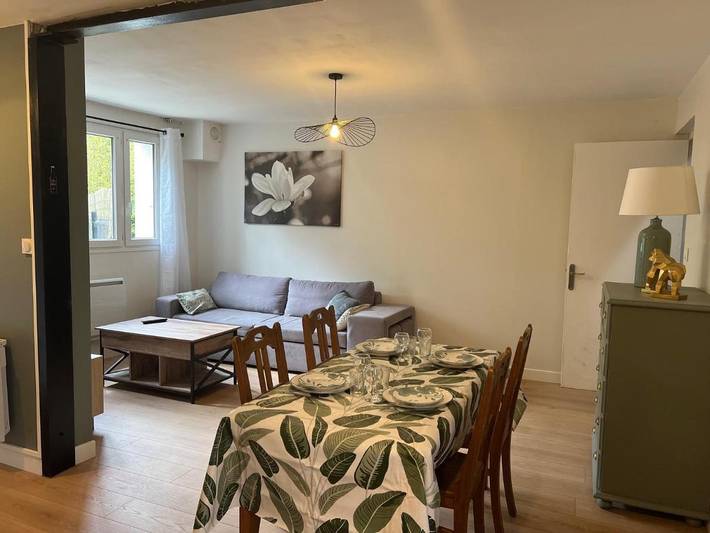 Location de vacances pour 5 personnes, avec jardin et vue à Salles-sur-Mer - 3