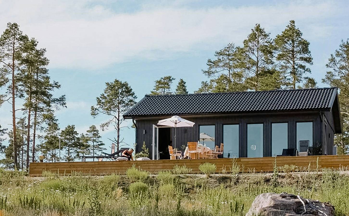 Ferienhaus mit Meerblick und Terrasse inmitten der Natur in Harmanger, Hälsingland