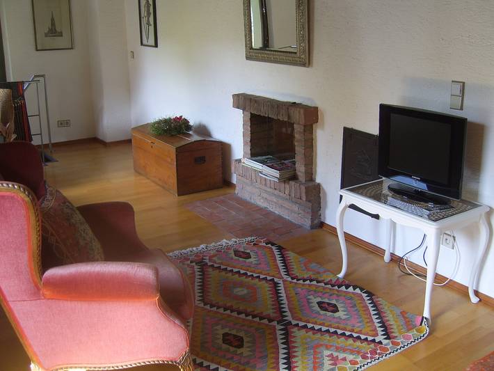 Ganze Wohnung, Altes Kutscherhaus - Ferienhaus, 60qm, 1 Wohn/Schlafzimmer, max. 2 Personen in Altstadt (Freiburg), Freiburg