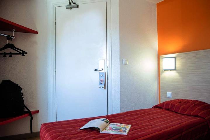 Hôtel pour 4 personnes, avec jardin et terrasse, animaux acceptés