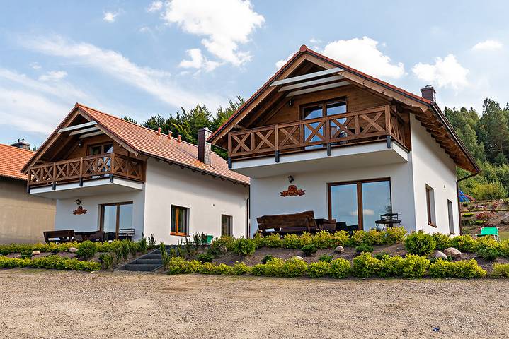 Ferienhaus für 6 Personen, mit Balkon und Whirlpool sowie Terrasse und Garten in Pommern - 2