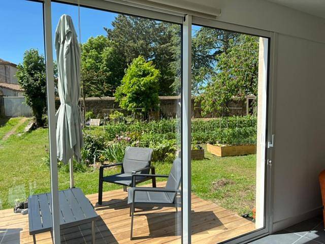 Gîte pour 3 personnes, avec jardin et terrasse à Argenton-les-Vallées - 4