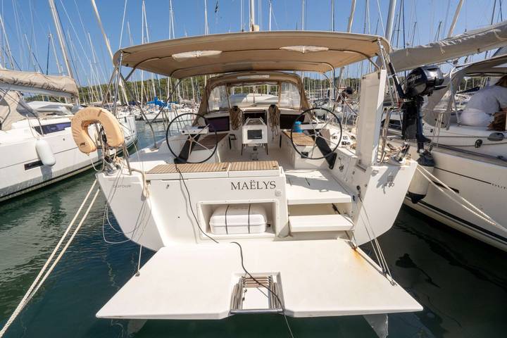 Bateau pour 6 personnes dans Port Pin Rolland