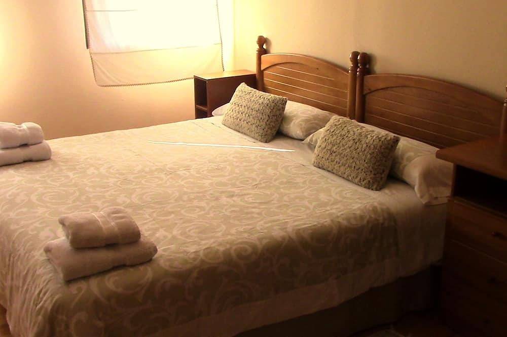 Ideal house for families. Private heated swimming pool. in Sotu Cangues, Cangas de Onís