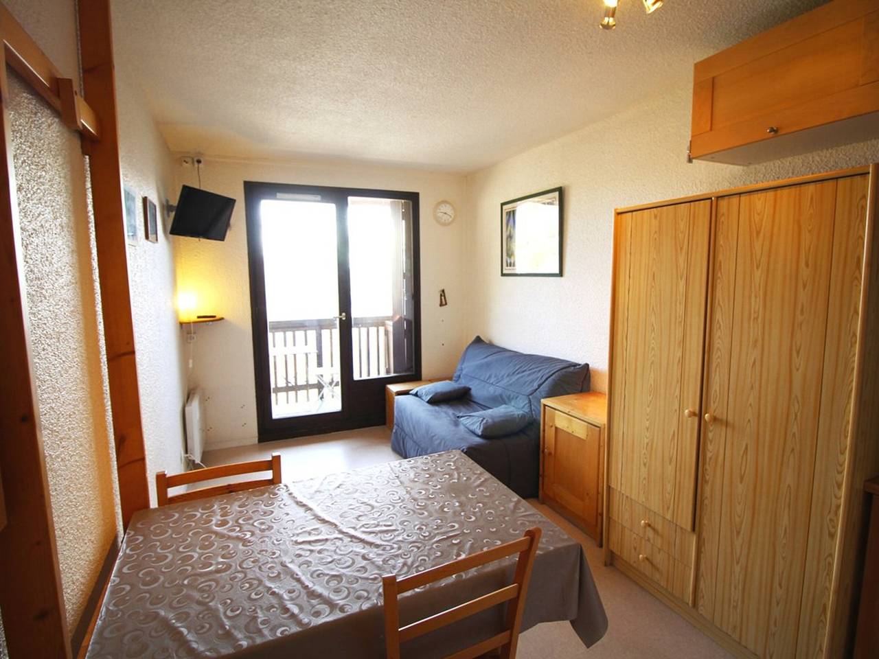 Apartamento entero, Appartement 2 pièces 3 couchages, à 300m des pistes - Auris en Oisans  in Auris, Parque Nacional de los Ecrins