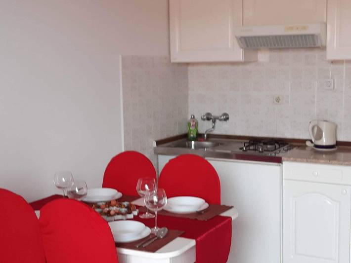 Ganze Wohnung, Apartments Cumbelic - One Bedroom Apartment with Balcony and Sea View A2 in Mljet