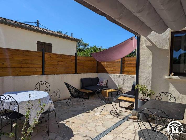 Gîte pour 6 personnes, avec terrasse à Mons (Béziers)