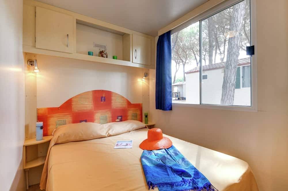 Mobile Home in Cesenatico by Adriatic Sea in Cesenatico, Forlì-Cesena Province