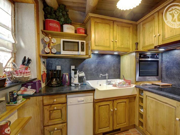 Gîte pour 4 personnes, avec jardin dans la Loire - 3
