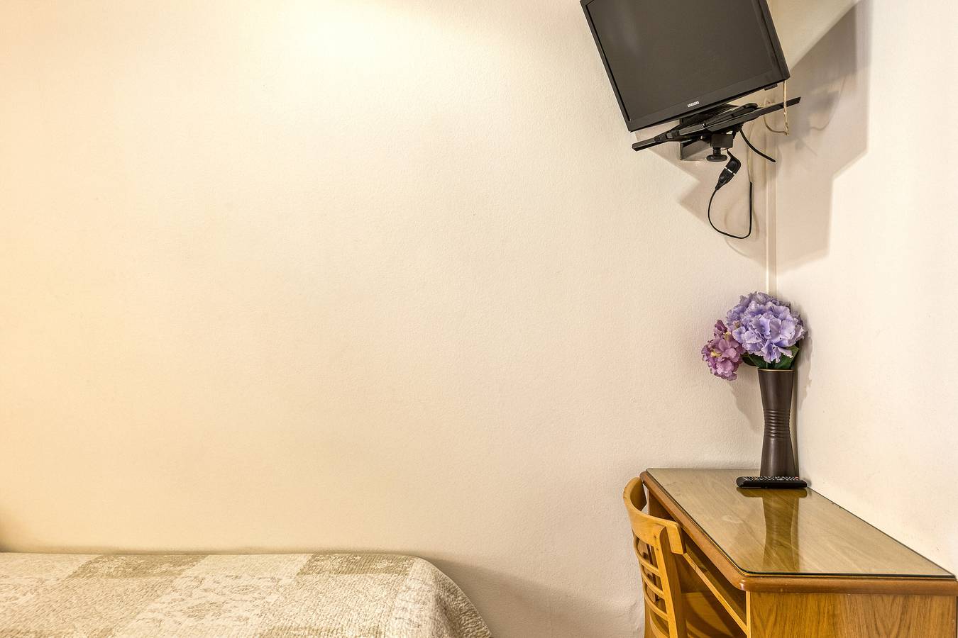 Habitació individual en el Hostal Barrretina in Figueras, Alt Empordà