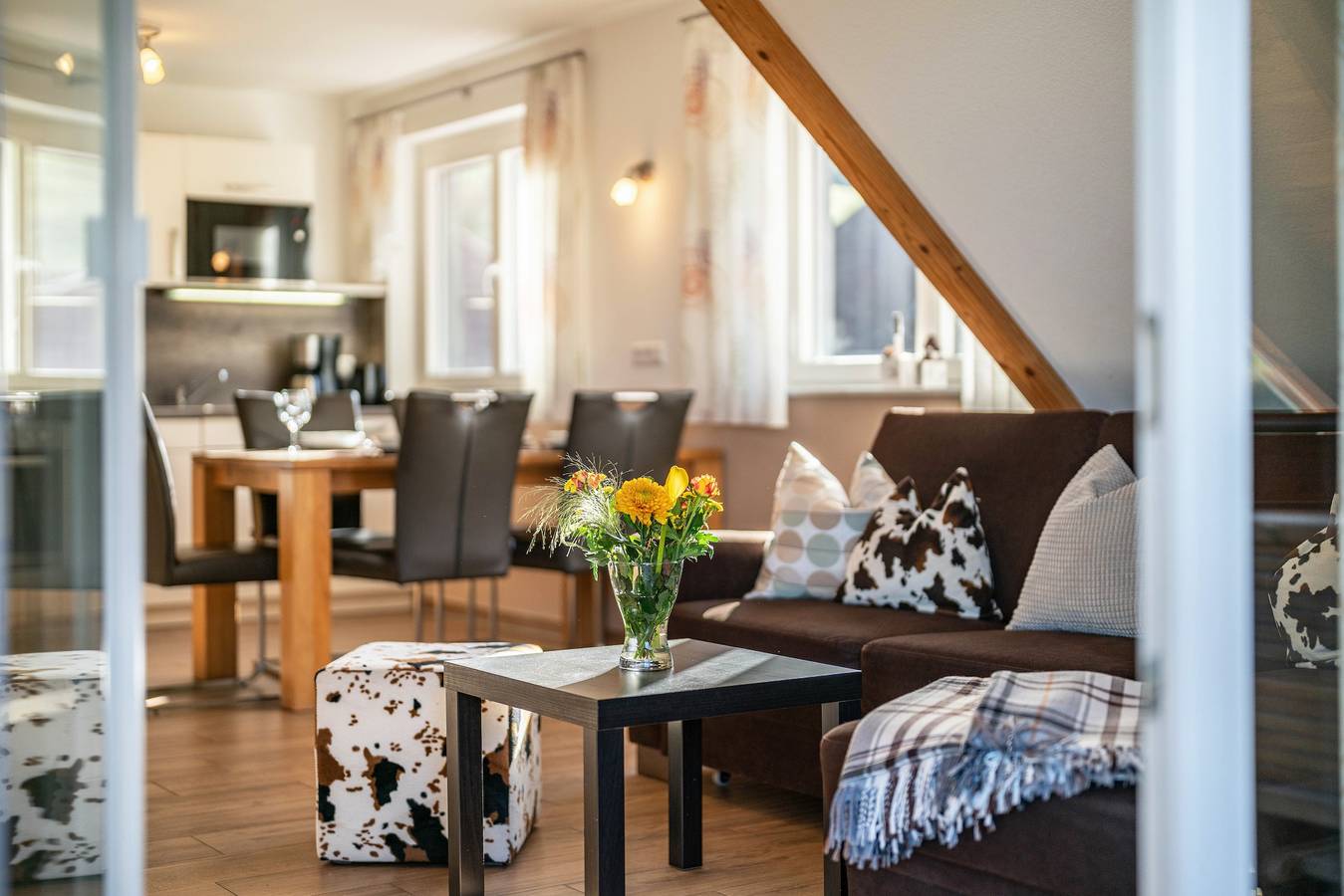 Ganze Wohnung, Ferienwohnung Heuboden" mit gemeinsamer Terrasse, Gemeinschaftsgarten und Wi-Fi in Winden im Elztal, Südschwarzwald