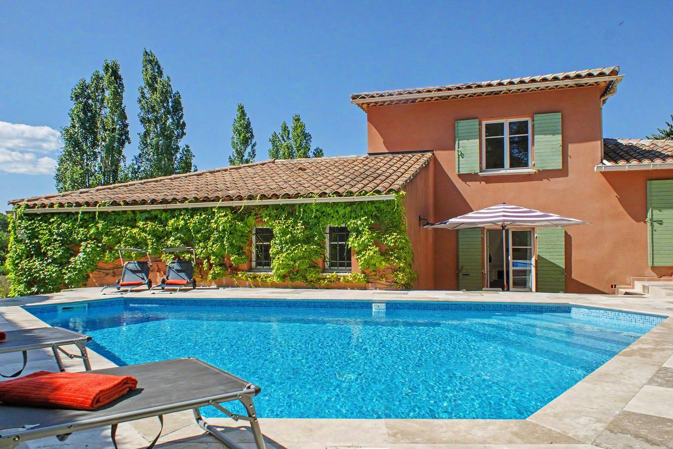 Villa Petit Paradis de Tourtour in Tourtour, Région de Draguignan
