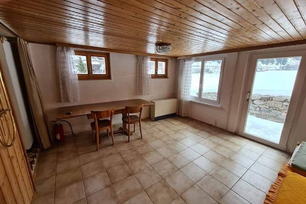 Ganze Wohnung, Alleinstehende, idyllische Wohnung an guter Lage! in Saas-Balen, Walliser Alpen