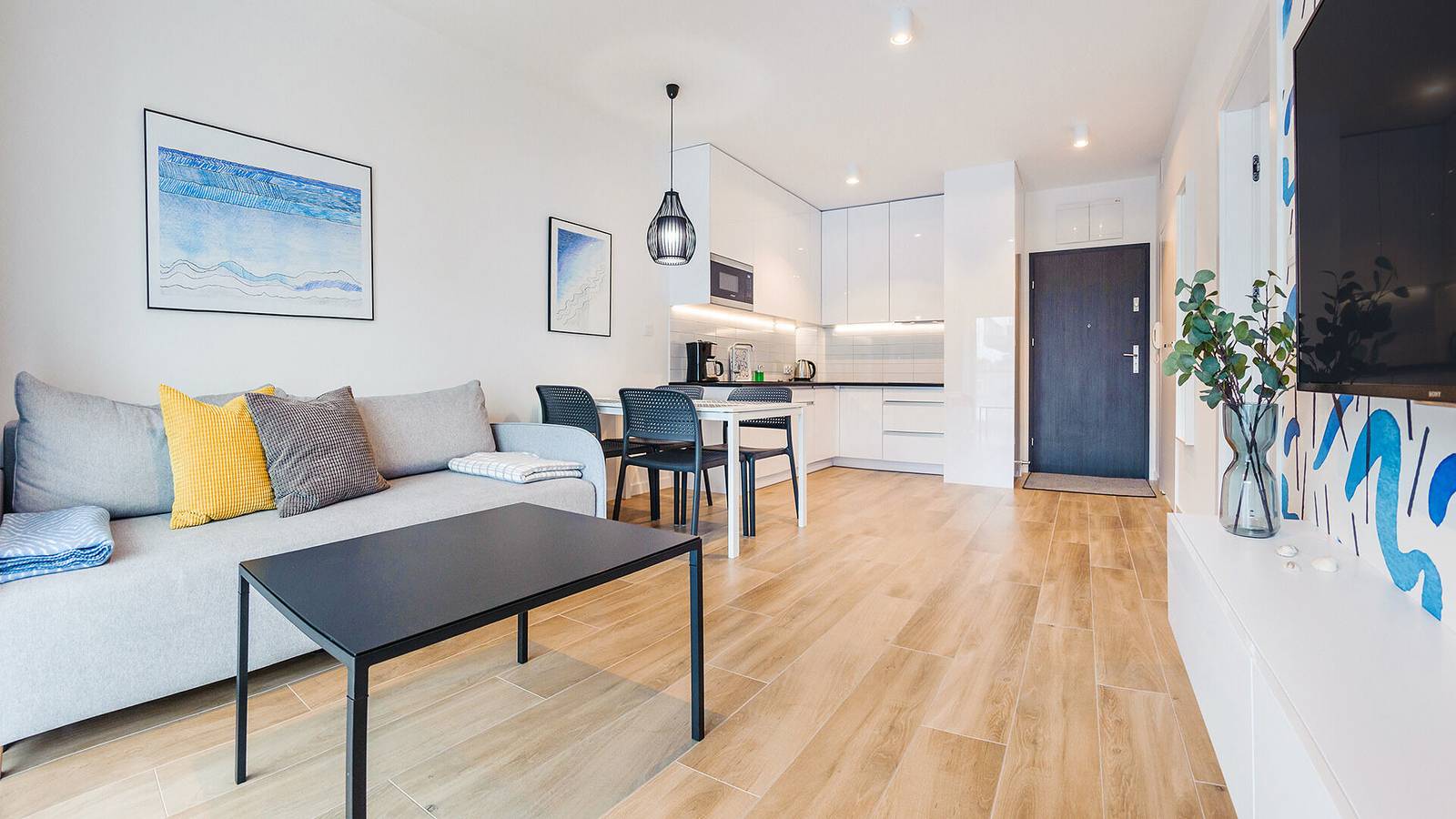 Cały apartament wypoczynkowy, Apartament wakacyjny dla 4 osób z balkon in Dziwnów, Wyspa Wolin