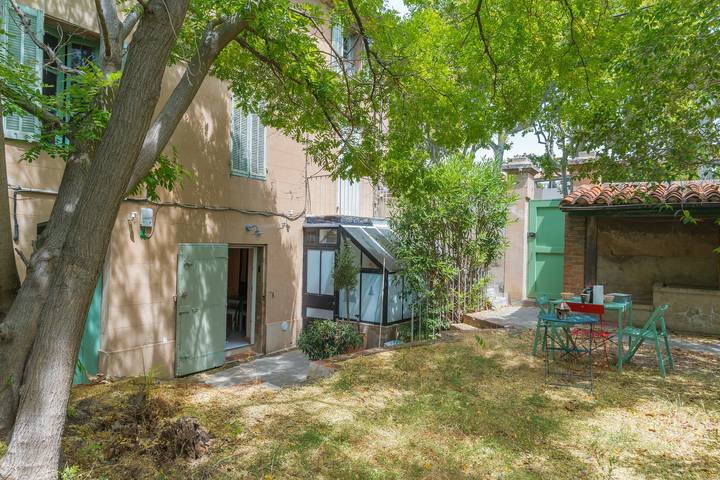 Casa de férias para 4 pessoas, com Jacuzzi e Jardim em Aix-en-Provence