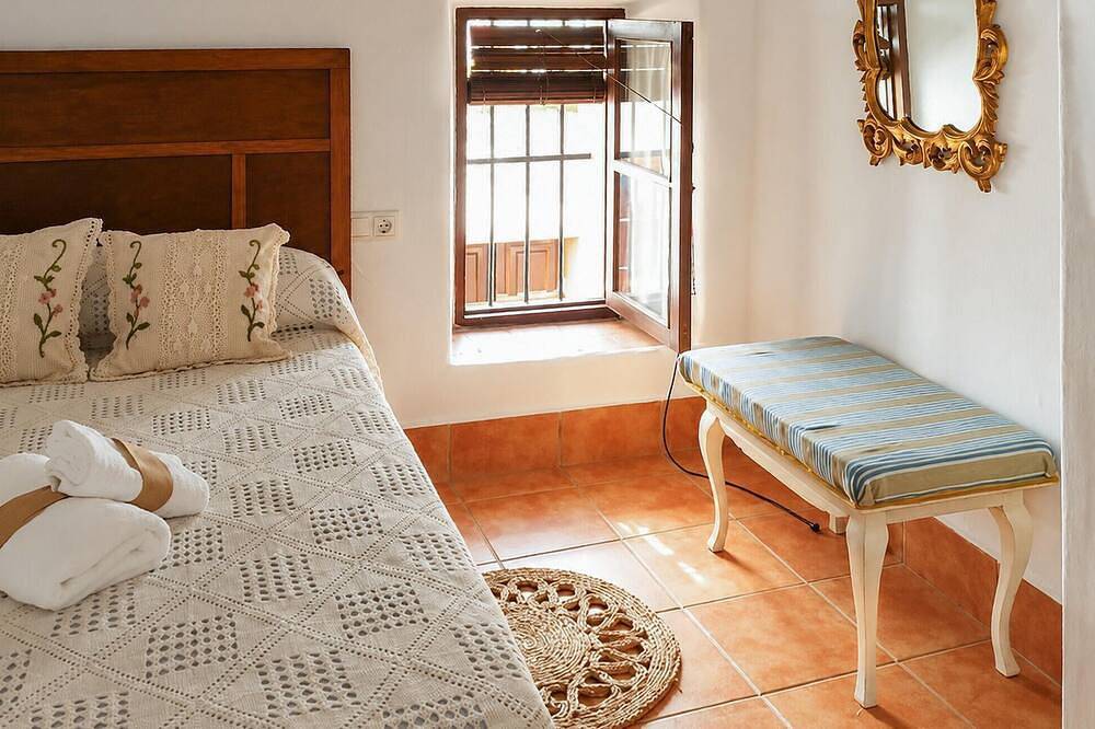 5 bedroom stunning home in Gerena in Gerena, Sevilla Provinz