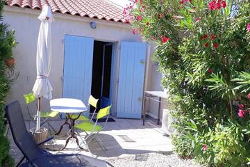 Gîte pour 4 personnes, avec piscine à Maussane-les-Alpilles