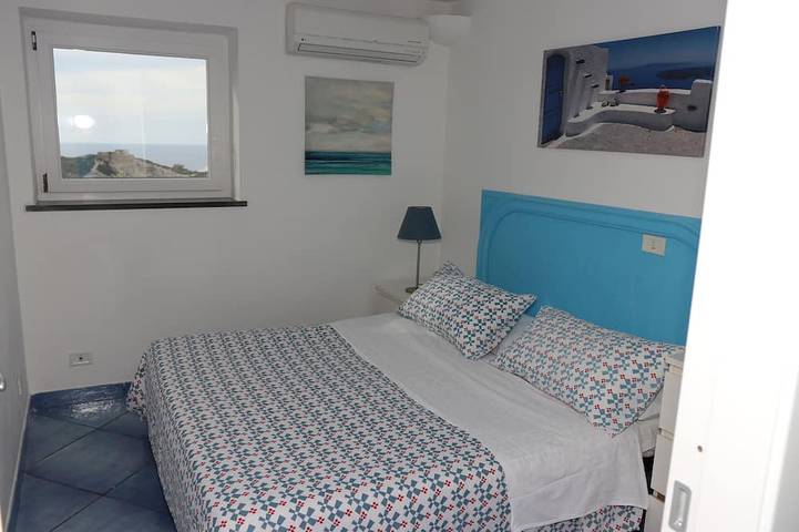 Ferienhaus für 2 Personen, mit Terrasse und Garten sowie Pool in Ponza - 2