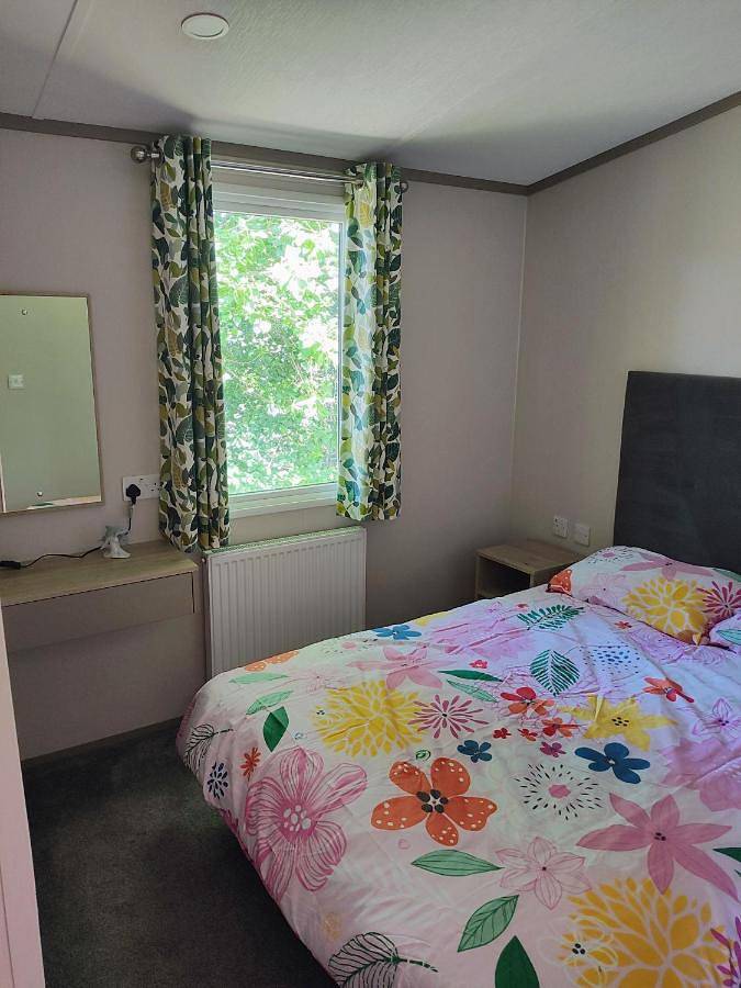 Mobile Home in Selsey, West Sussex