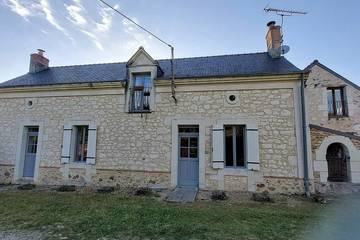 Gîte pour 8 personnes, avec piscine à Bocé