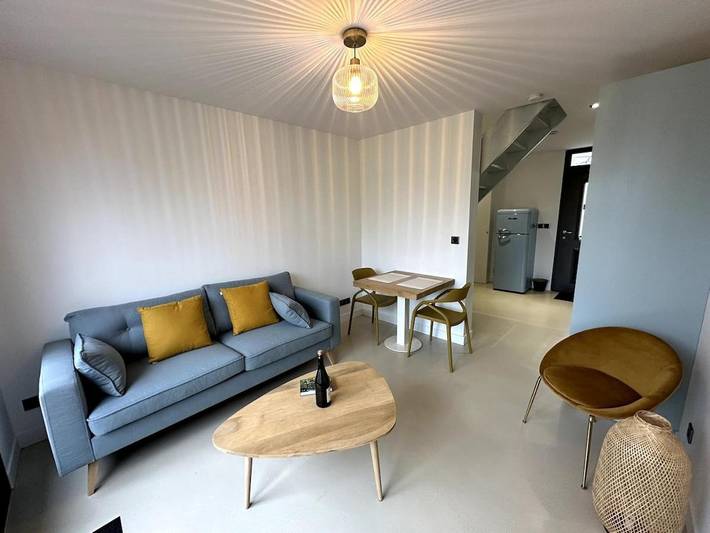 Gîte pour 2 personnes, avec terrasse et vue, animaux acceptés à Limetz-Villez